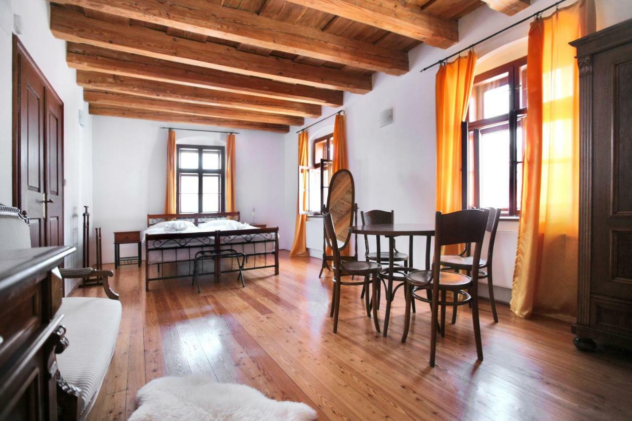 Royal Pension Olomouc Extérieur photo